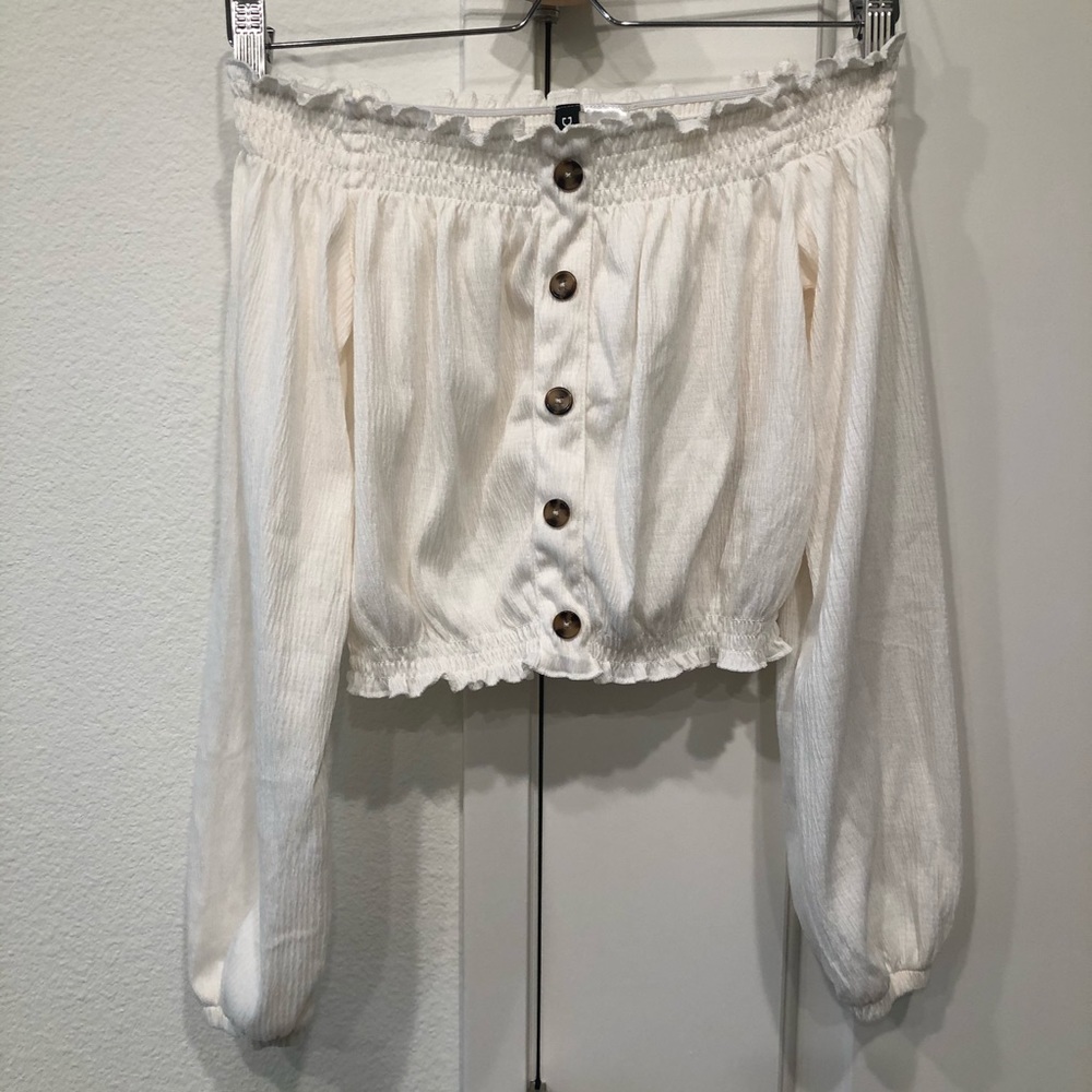 H&M brand new Off the shoulder Top - white